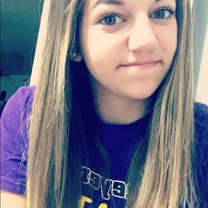 Meet your Posher, Lydia